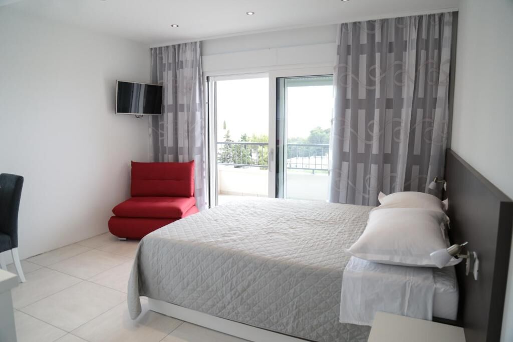 Apartment Nada - Tučepi, Croatia